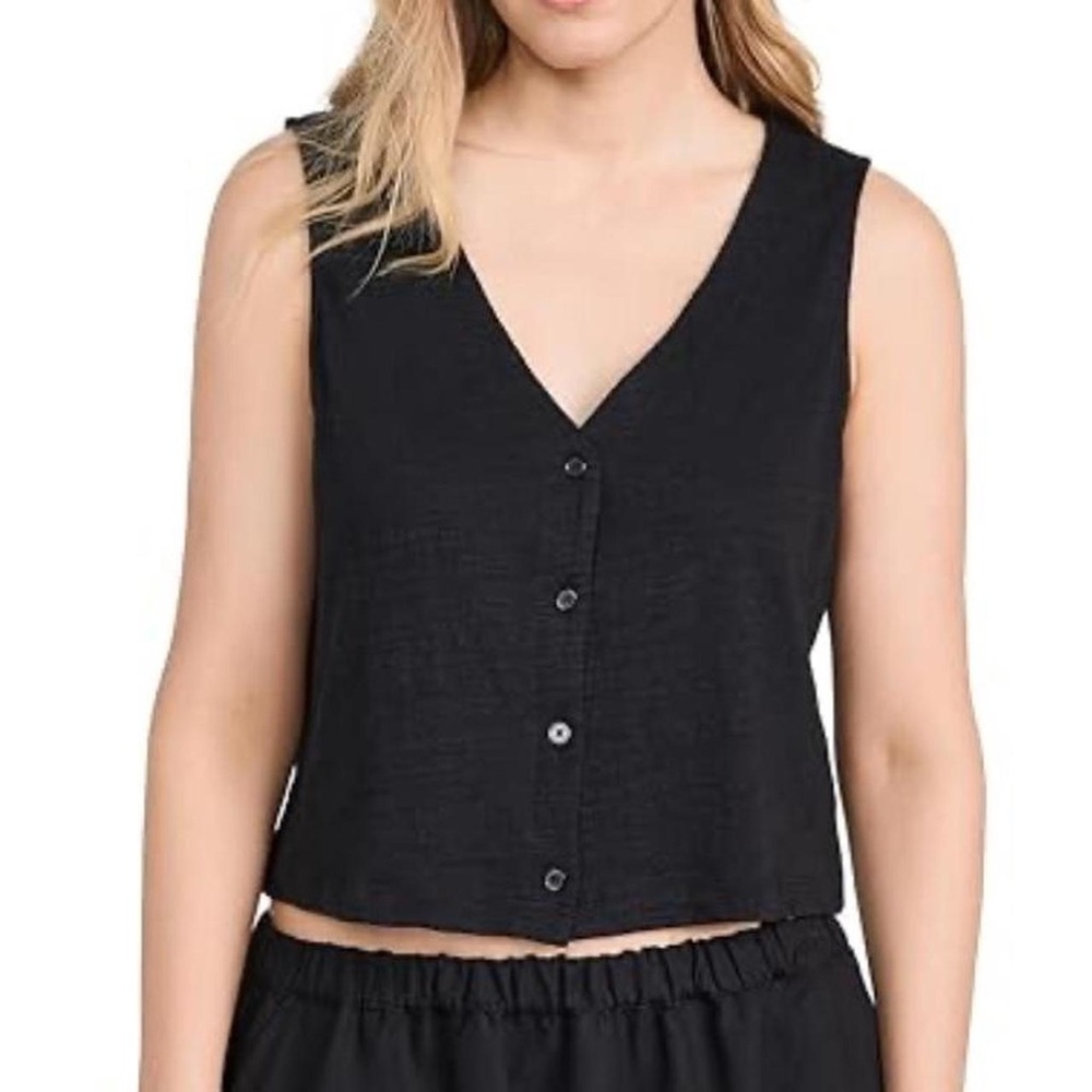 Z Supply Black Sleeveless Button V-Neck Crop Top